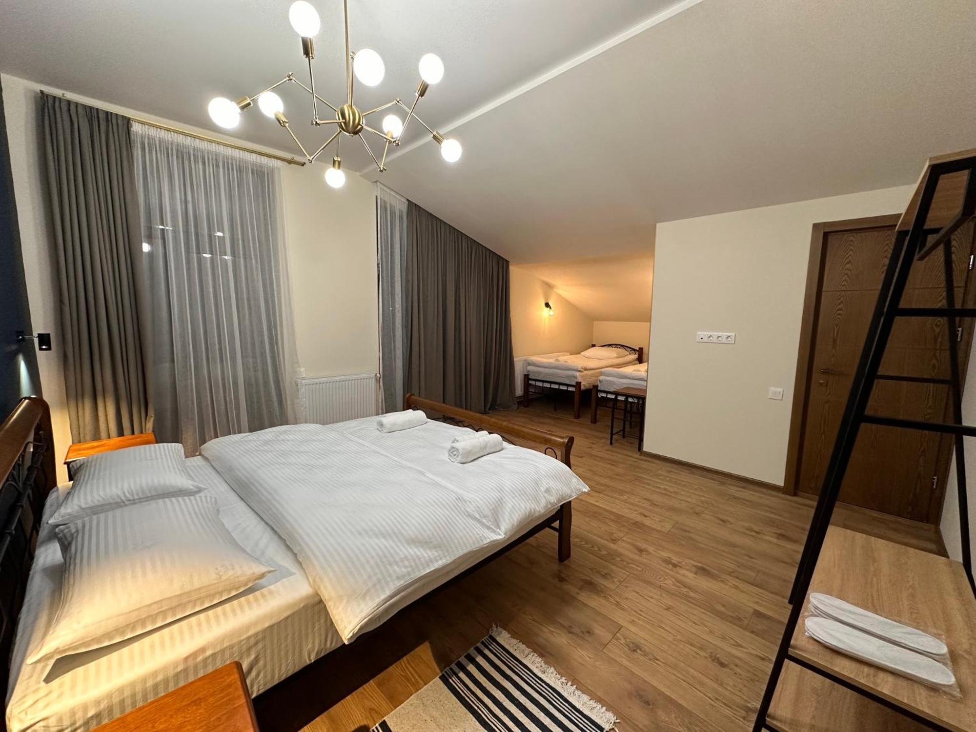 Hotel Mountime Kazbegi Eksteriør bilde