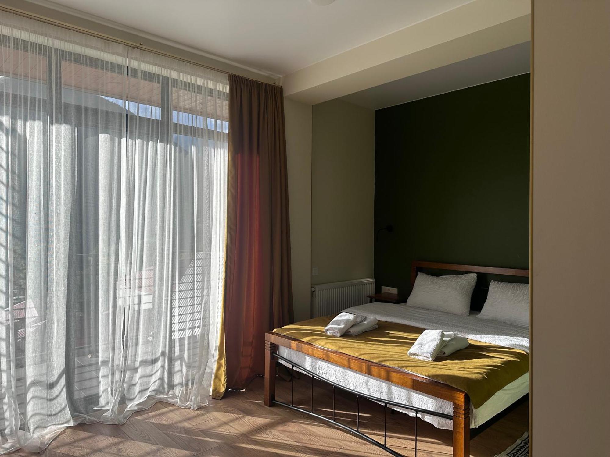 Hotel Mountime Kazbegi Eksteriør bilde